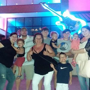 Meet your Posher, Shawna